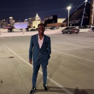 Achieving Your Greatest Potential Strategies for Personal and Professional Growth. - Summaries